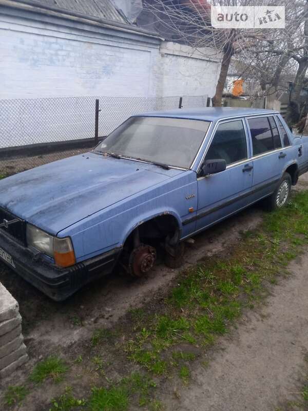 Volvo 740 (1986)