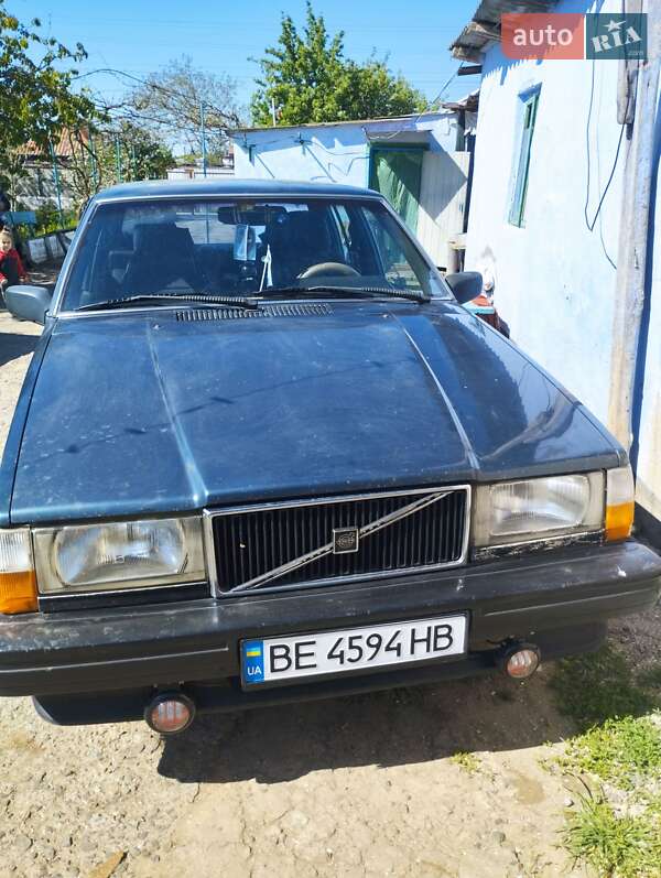 Volvo 740 (1987)