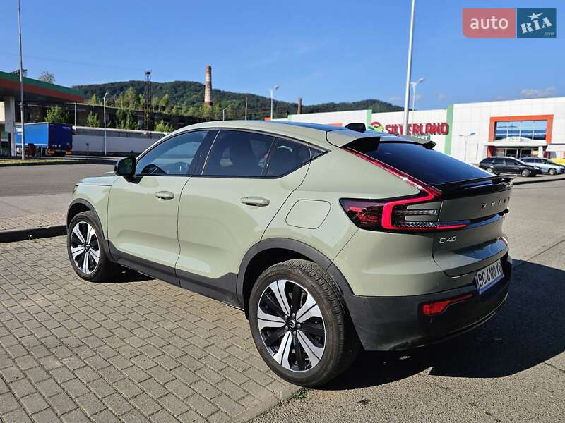 Volvo C40 recharge (2023)