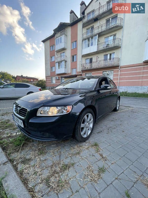 Volvo S40 (2008)