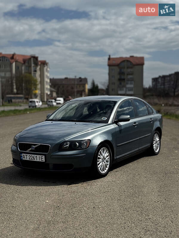 Volvo S40 (2004)