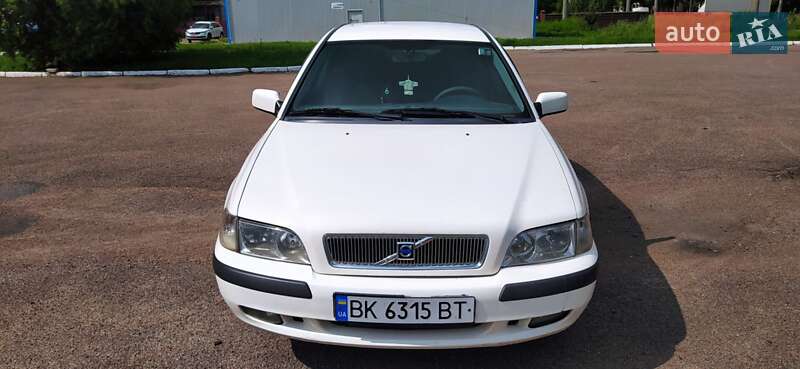 Volvo S40 (2001)