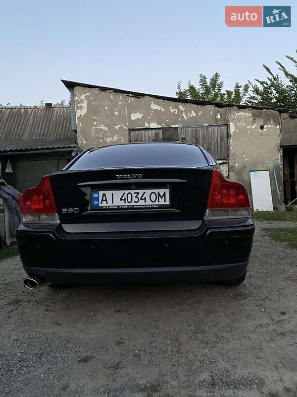 Volvo S60 (2005)