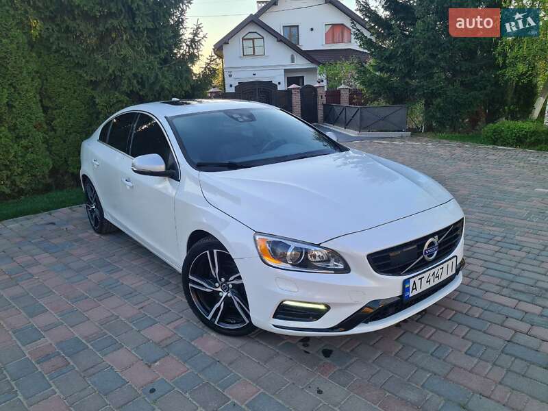 Volvo S60 (2015)
