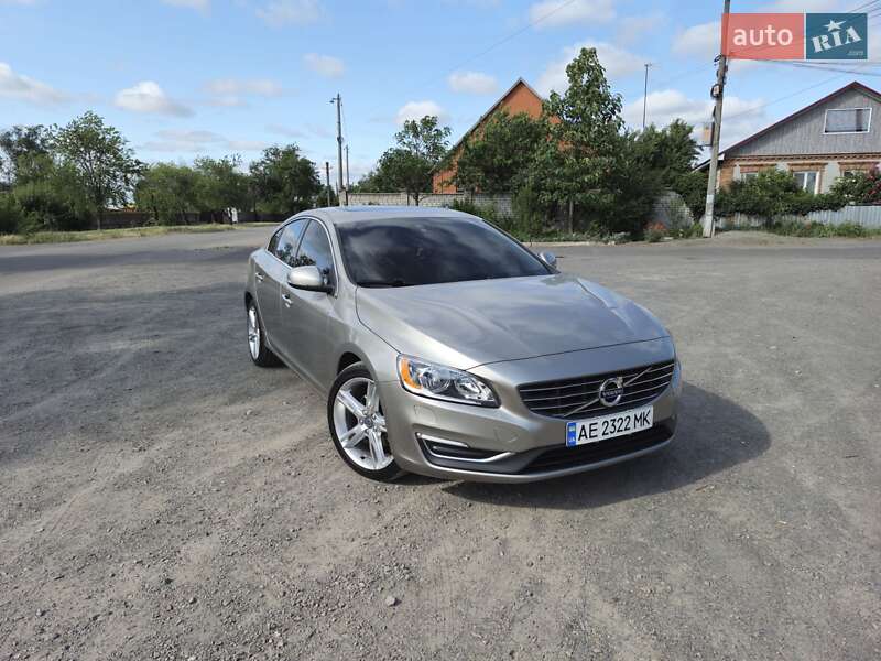 Volvo S60 (2016)