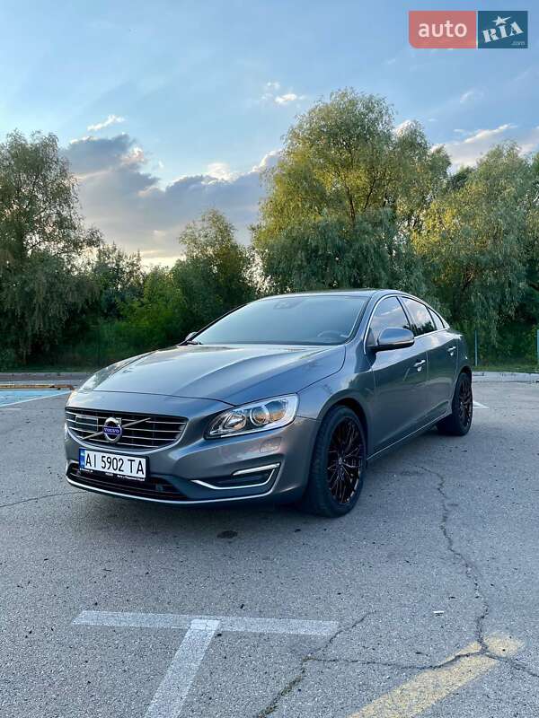 Volvo S60 (2016)