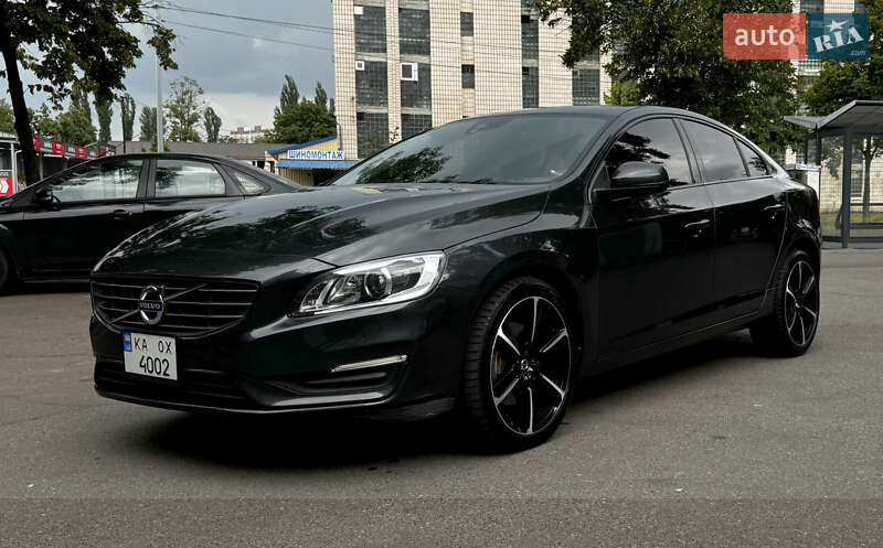 Volvo S60 (2014)