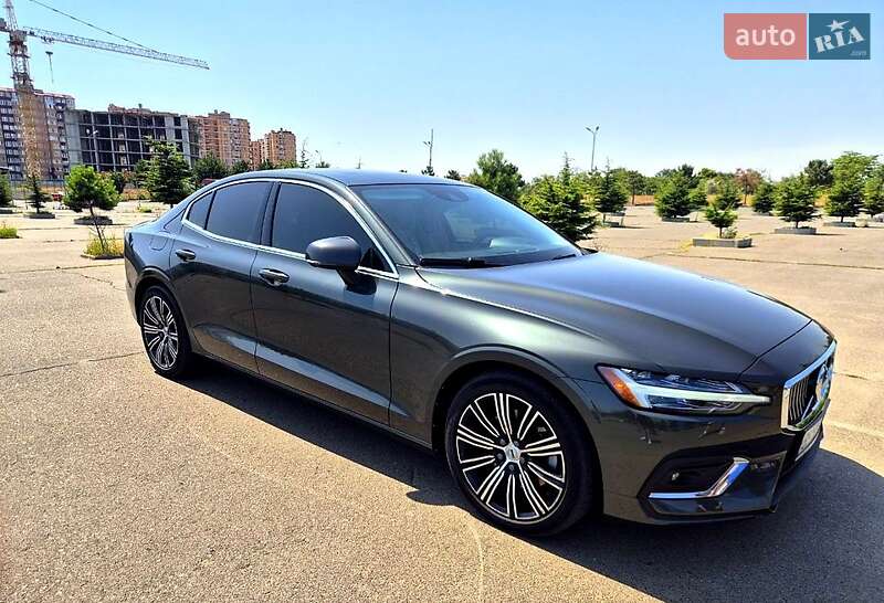 Volvo S60 (2020)