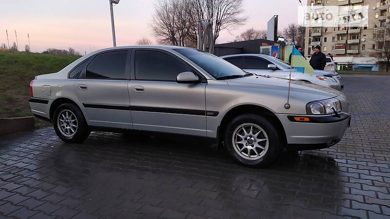Volvo S80 (2001)