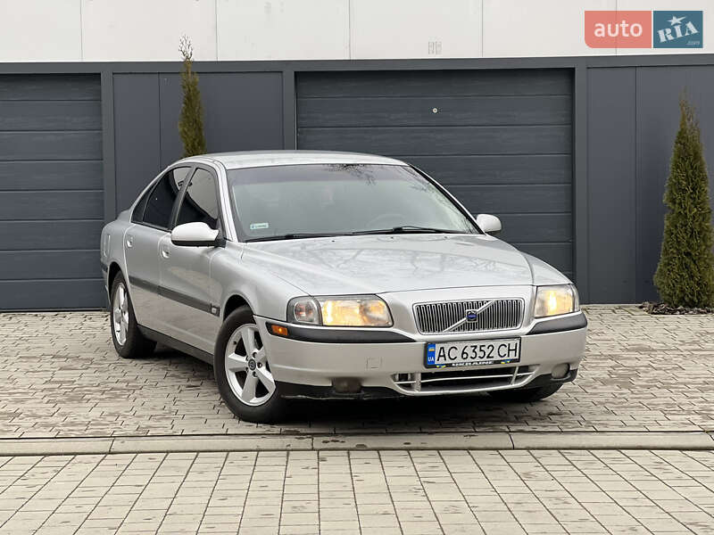 Volvo S80 (2000)