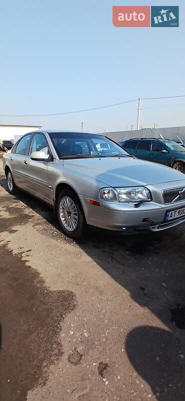 Volvo S80 (2003)