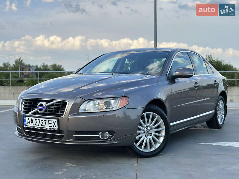 Volvo S80 (2011)