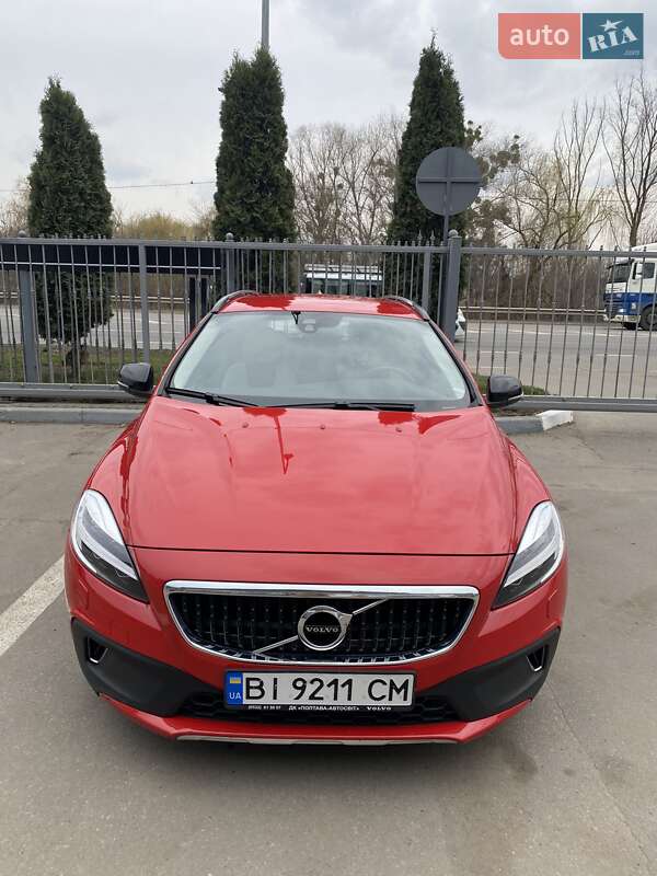 Volvo V40 cross country (2017)