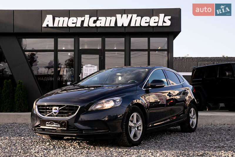 Volvo V40 (2014)