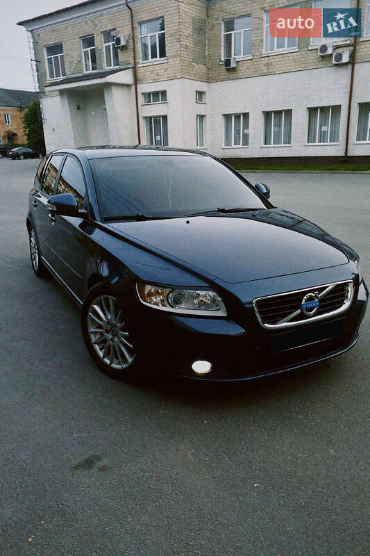 Volvo V50 (2011)