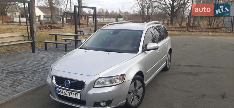 Volvo V50 (2012)