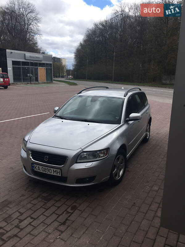 Volvo V50 (2007)