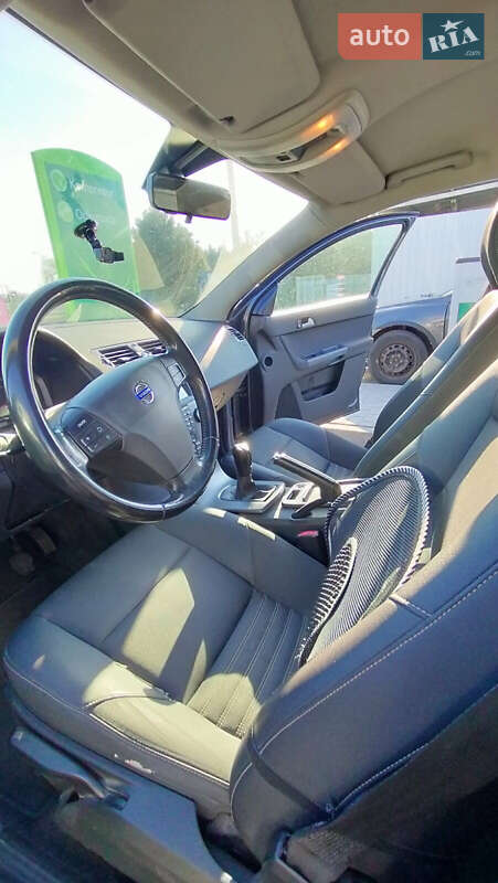 Volvo V50 (2007)