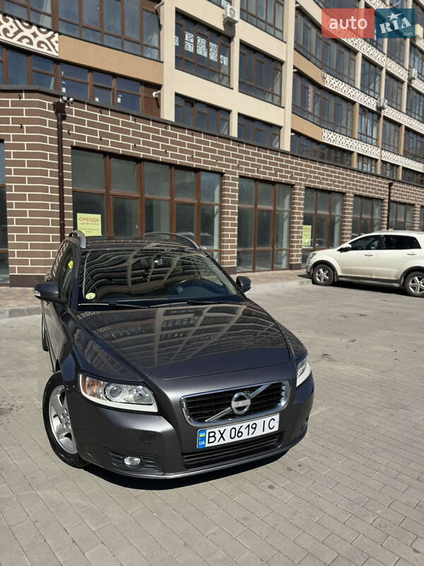 Volvo V50 (2012)
