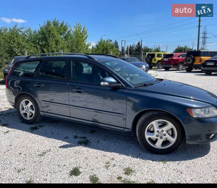 Volvo V50 (2011)