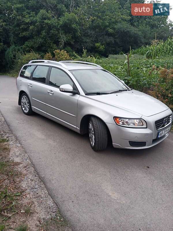 Volvo V50 (2011)