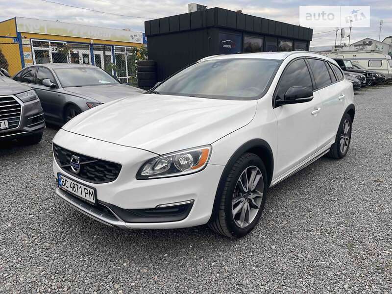 Volvo V60 (2015)