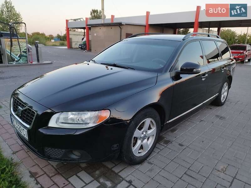 Volvo V70 (2008)