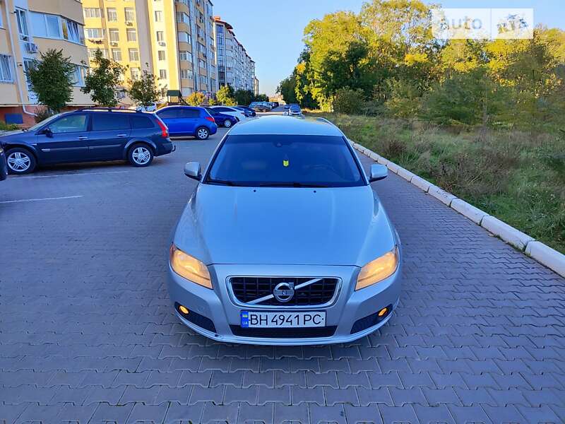 Volvo V70 (2013)