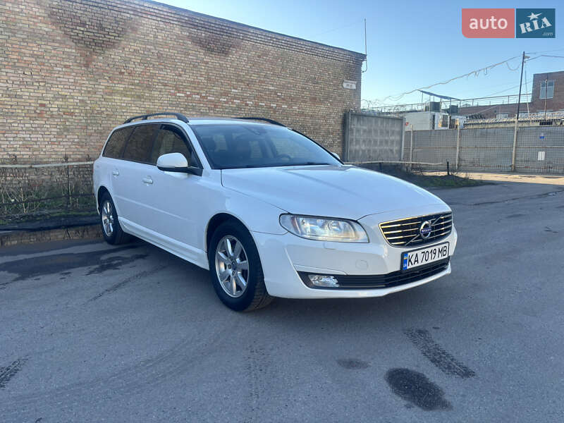 Volvo V70 (2014)