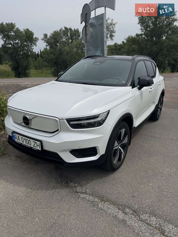 Volvo Xc40 recharge (2021)