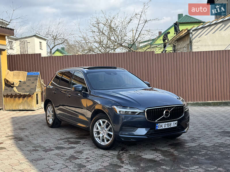 Volvo Xc60 (2017)
