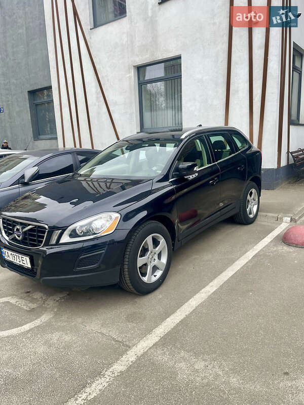 Volvo Xc60 (2013)