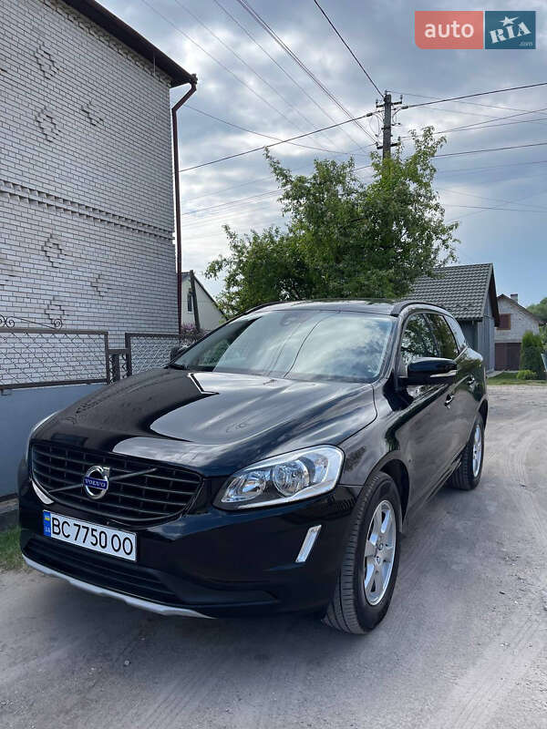 Volvo Xc60 (2015)