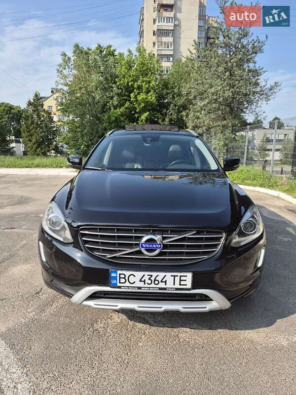 Volvo Xc60 (2016)