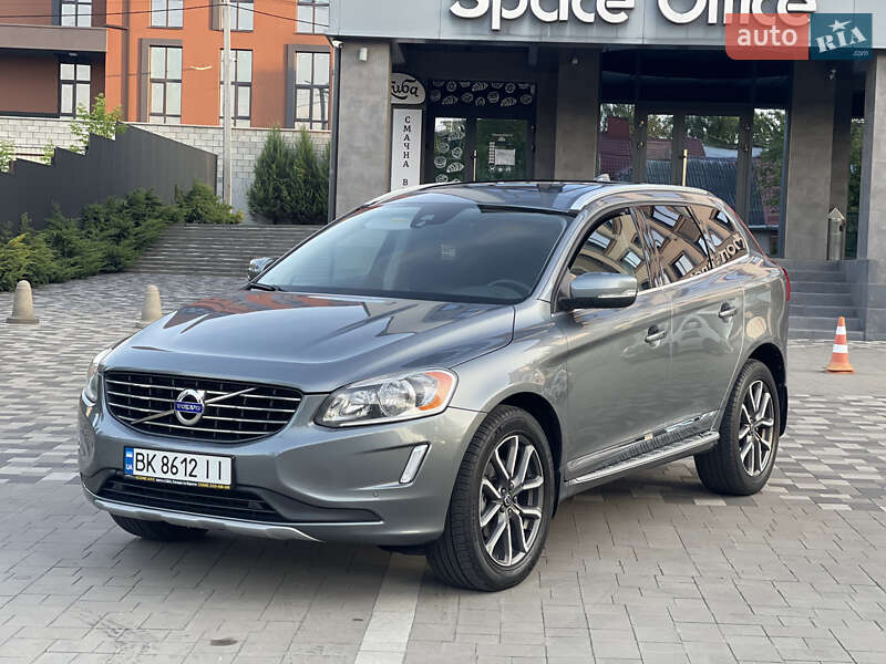 Volvo Xc60 (2016)