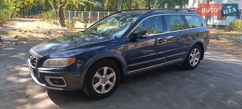 Volvo Xc70 (2010)