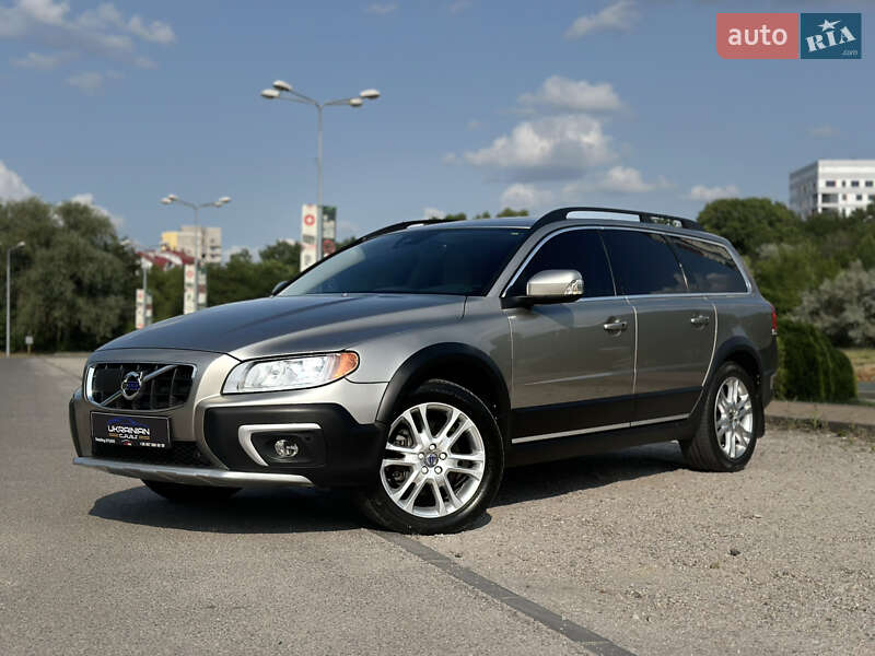 Volvo Xc70 (2015)