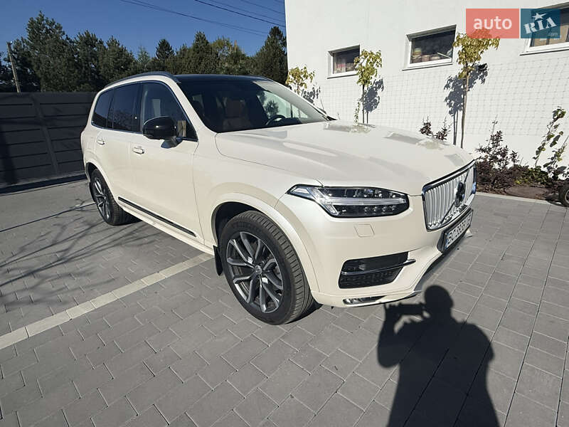 Volvo Xc90 (2019)