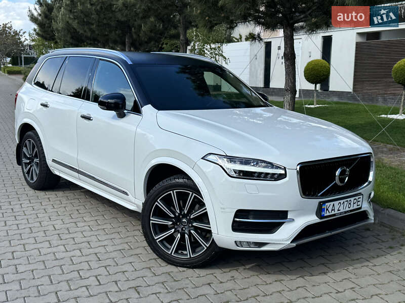 Volvo Xc90 (2016)