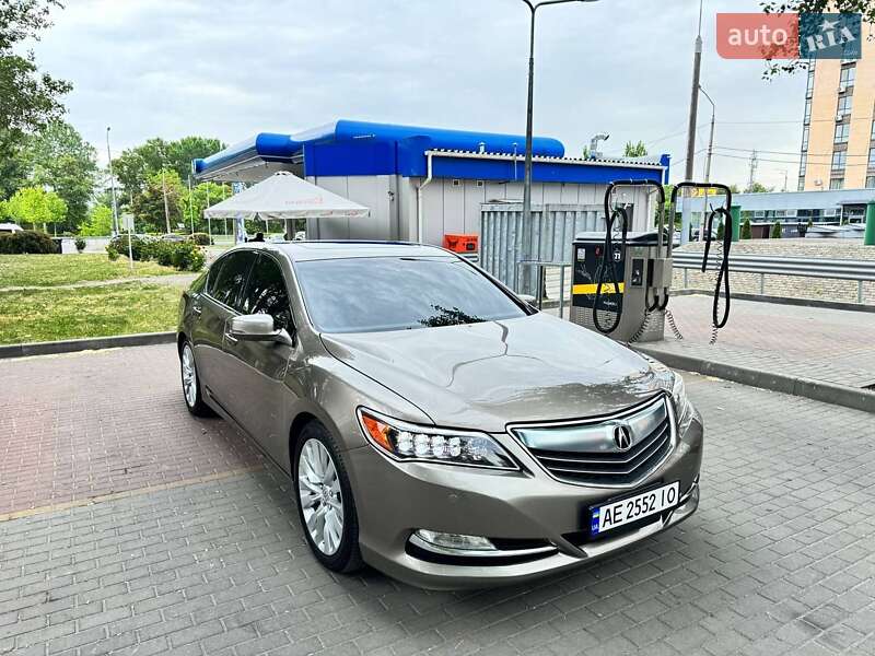 Acura Rlx (2013)
