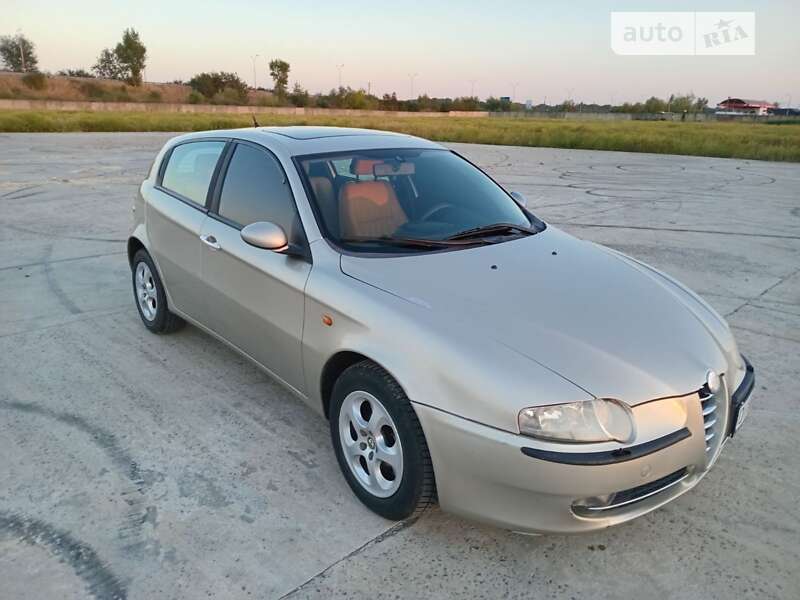 Alfa-romeo 147 (2004)