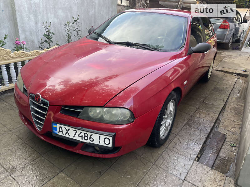 Alfa-romeo 156 (2005)