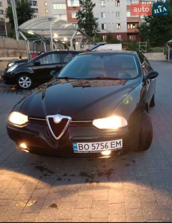 Alfa-romeo 156 (2002)