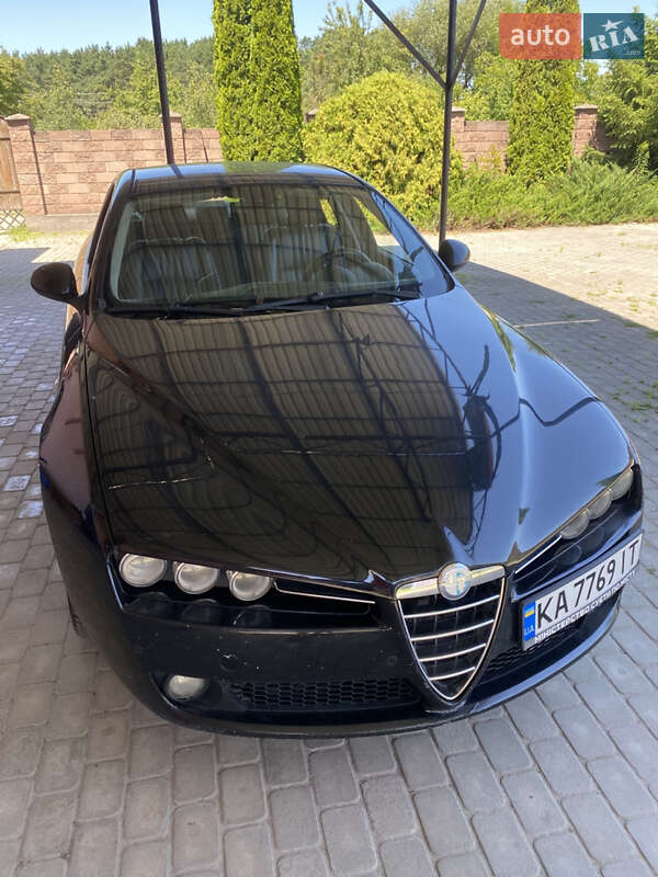 Alfa-romeo 159 (2006)