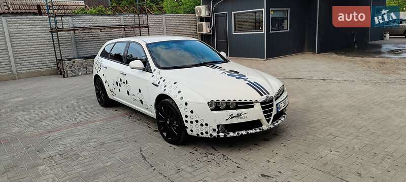Alfa romeo 159 (2011)