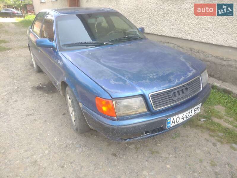 Audi 100 (1992)