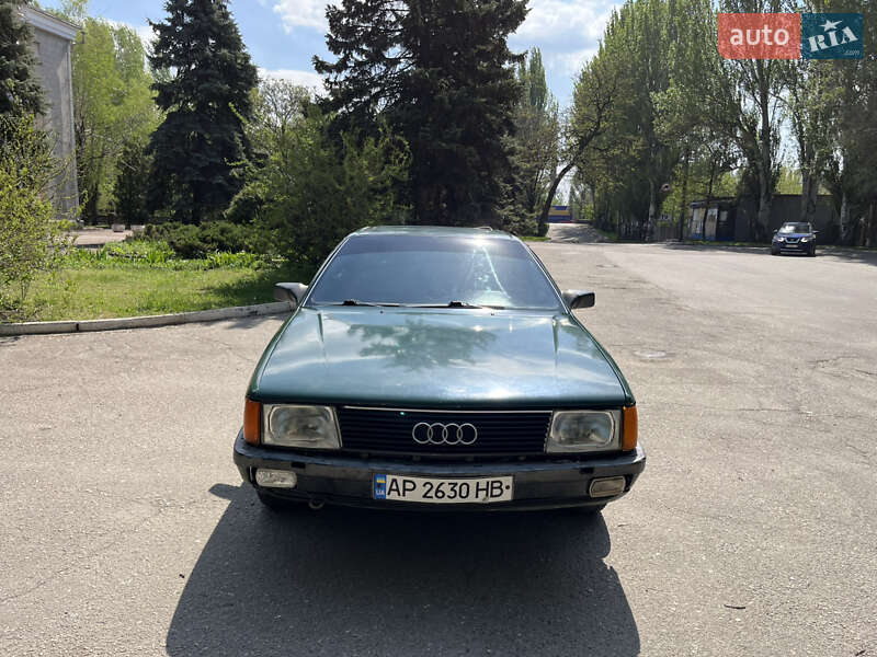 Audi 100 (1986)