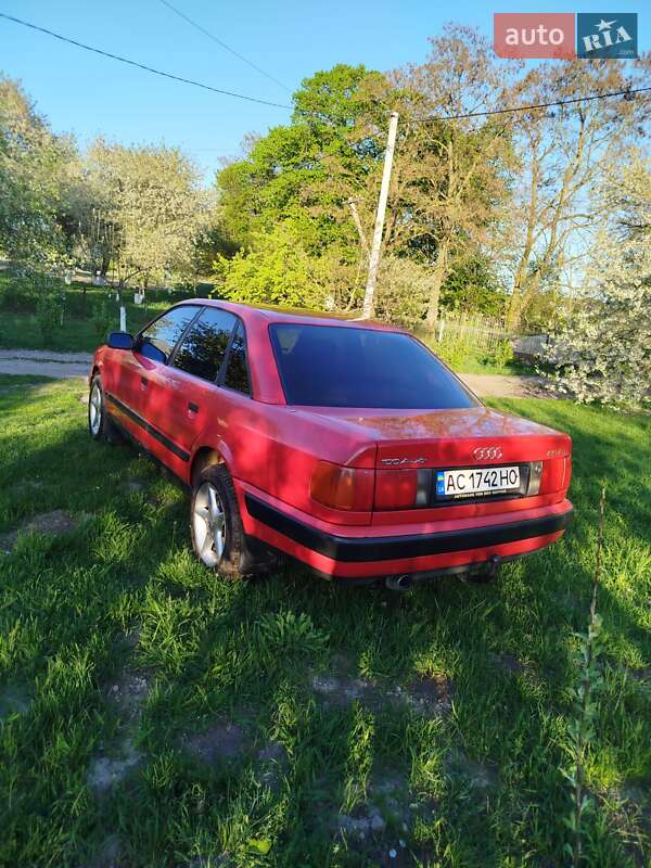 Audi 100 (1992)