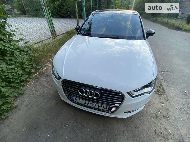 Audi A3 sportback (2016)