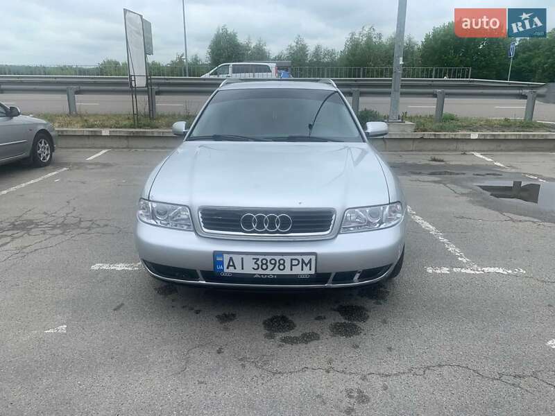Audi A4 avant (1999)